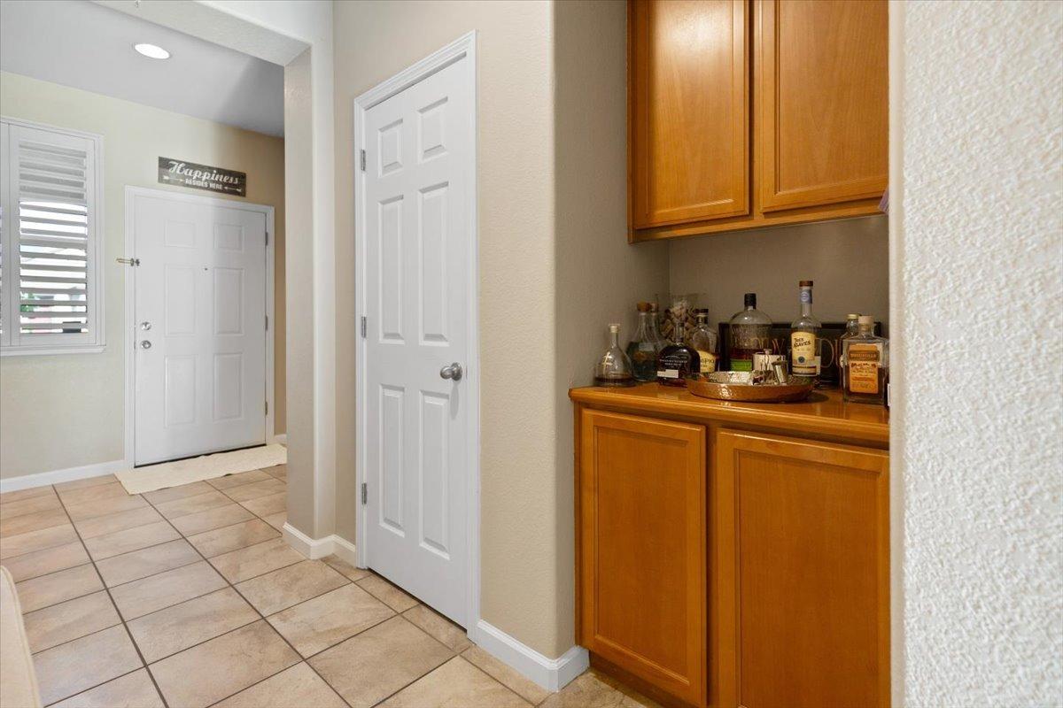 Detail Gallery Image 13 of 40 For 1725 Cocomo Pl, Manteca,  CA 95337 - 3 Beds | 2 Baths