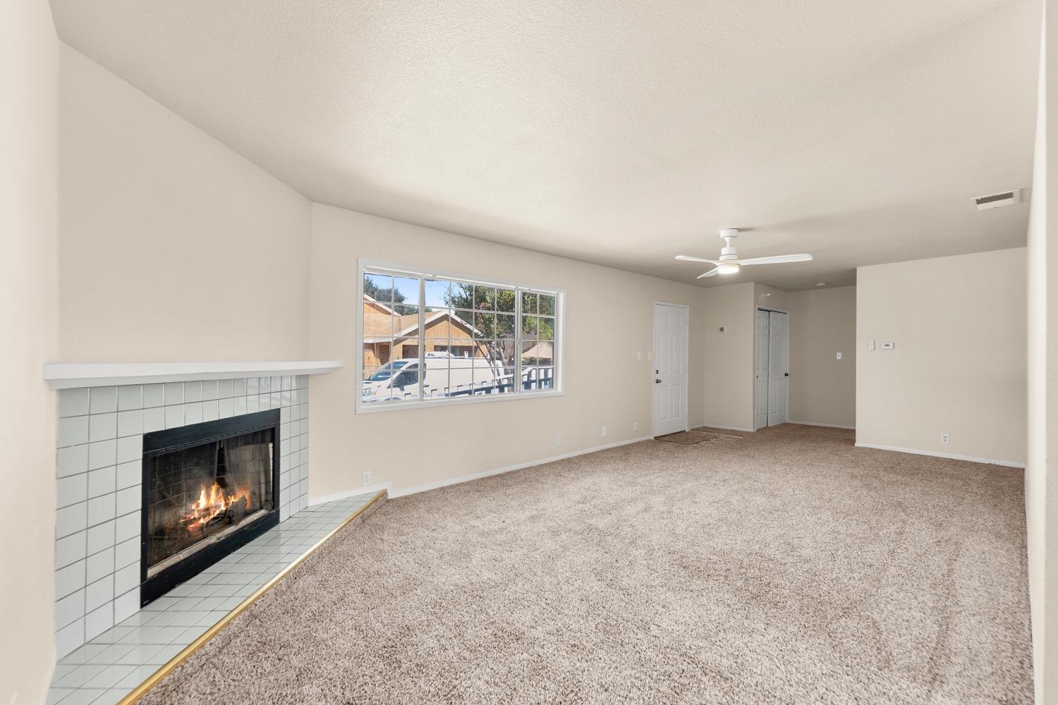 Detail Gallery Image 9 of 31 For 2616 Selma St, Sacramento,  CA 95815 - 2 Beds | 1 Baths