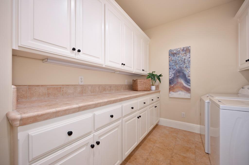 Detail Gallery Image 70 of 89 For 4515 Monte Sereno Dr, Loomis,  CA 95650 - 5 Beds | 4/2 Baths