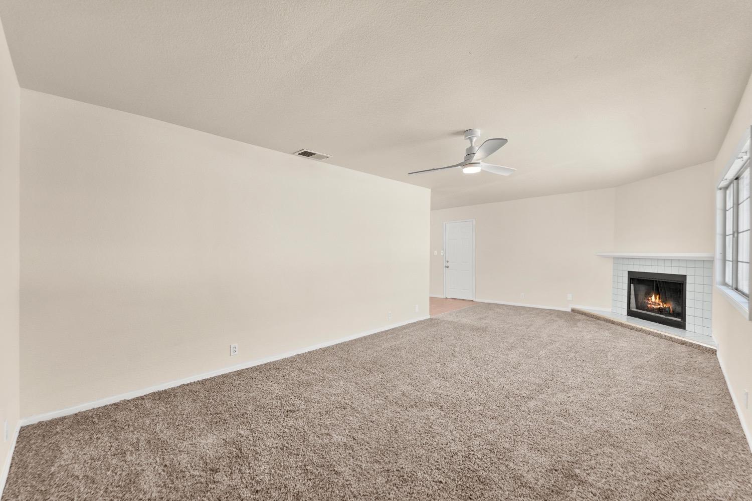 Detail Gallery Image 10 of 31 For 2616 Selma St, Sacramento,  CA 95815 - 2 Beds | 1 Baths