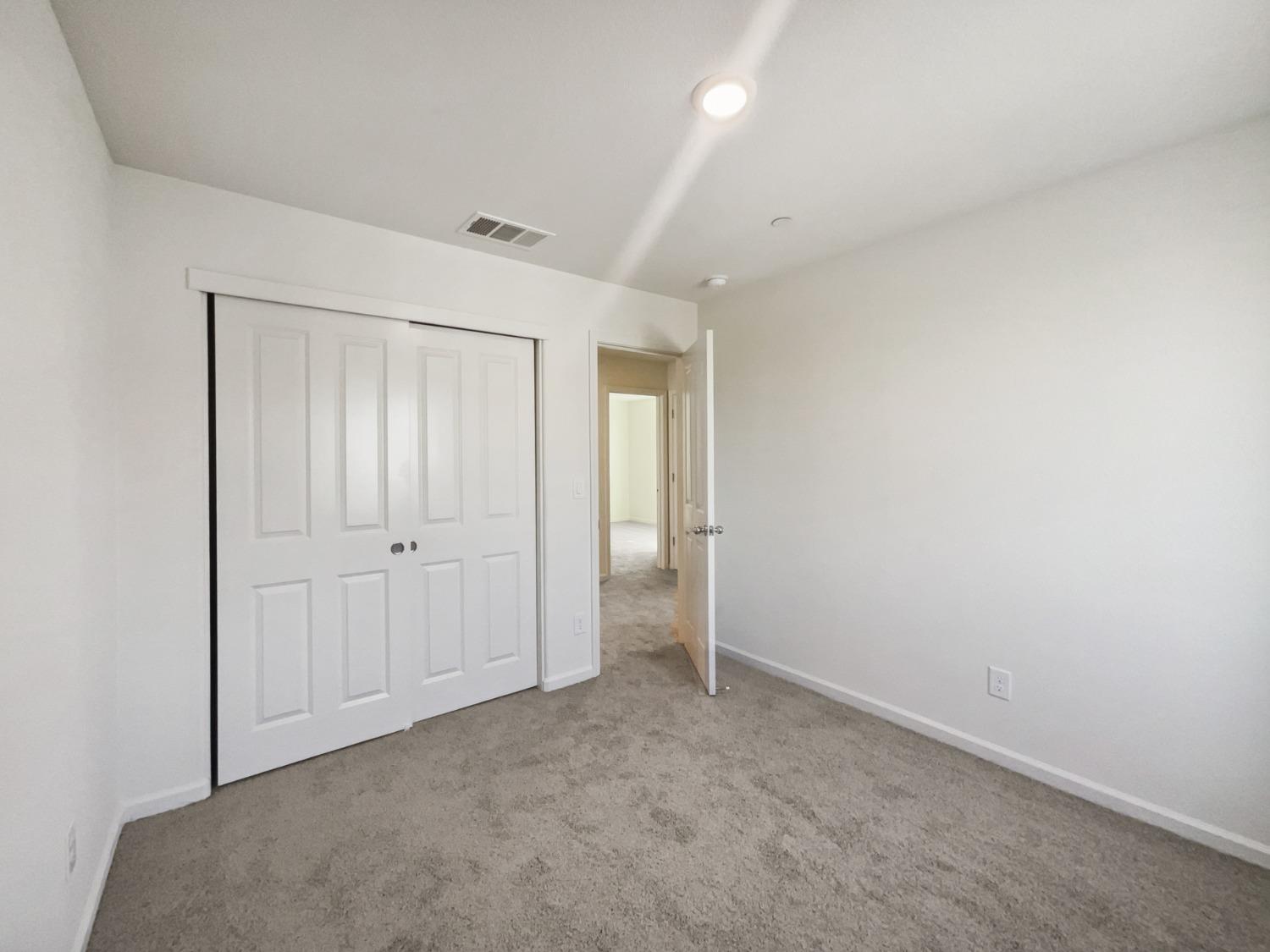 Detail Gallery Image 26 of 37 For 3742 Roseparke Way, Sacramento,  CA 95834 - 4 Beds | 2/1 Baths