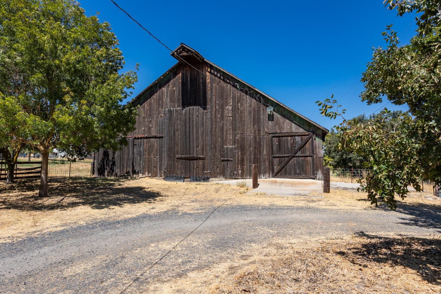 Detail Gallery Image 27 of 35 For 10849 Stone Rd, Oakdale,  CA 95361 - 3 Beds | 2 Baths