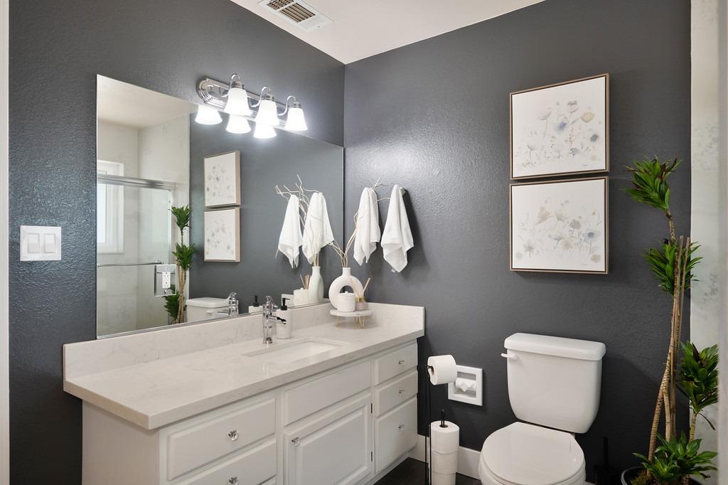 Detail Gallery Image 33 of 72 For 5494 Puerta Del Sol, Camino,  CA 95709 - 3 Beds | 2 Baths