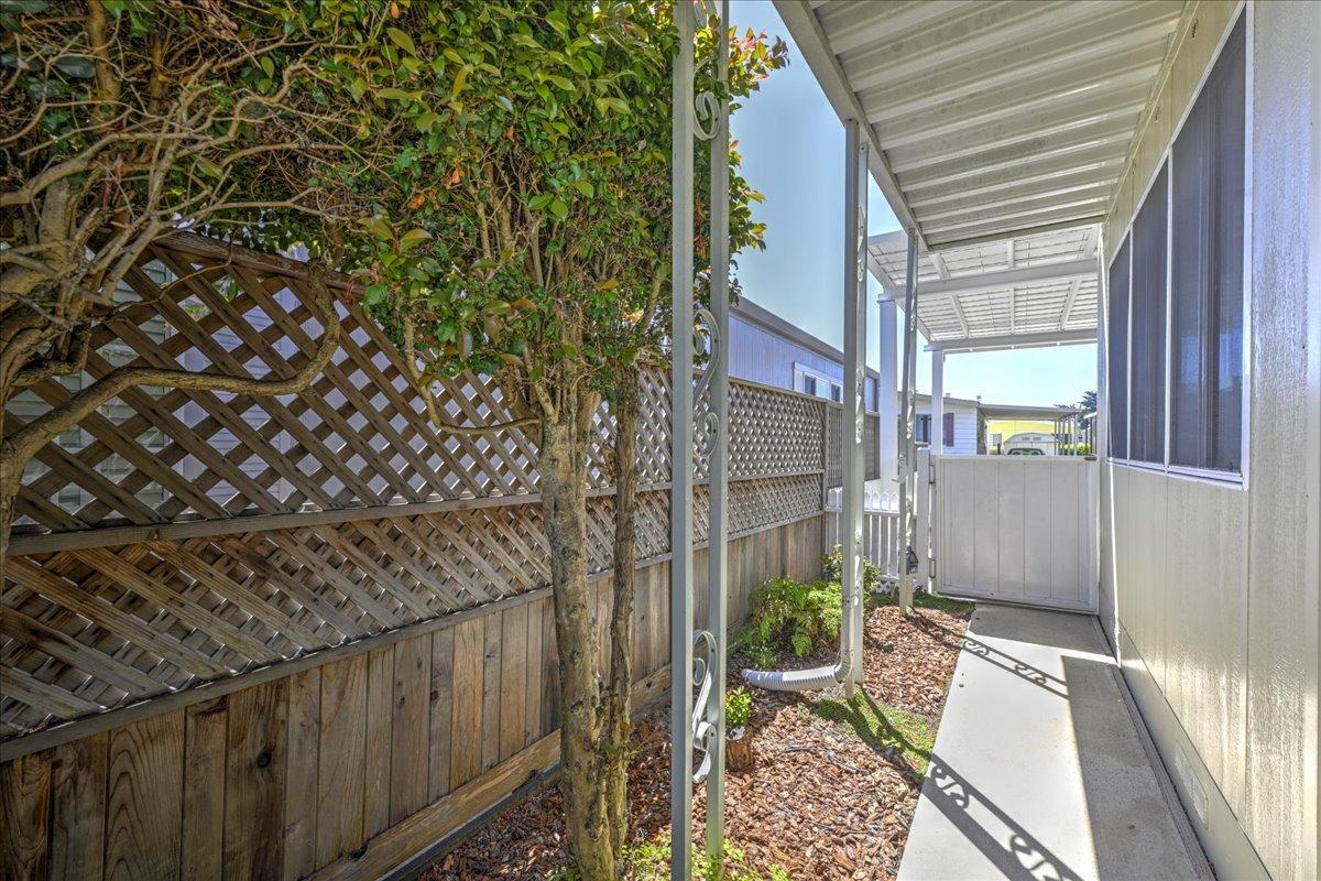 Detail Gallery Image 24 of 40 For 2435 Felt St 19, Santa Cruz,  CA 95062 - 2 Beds | 2 Baths