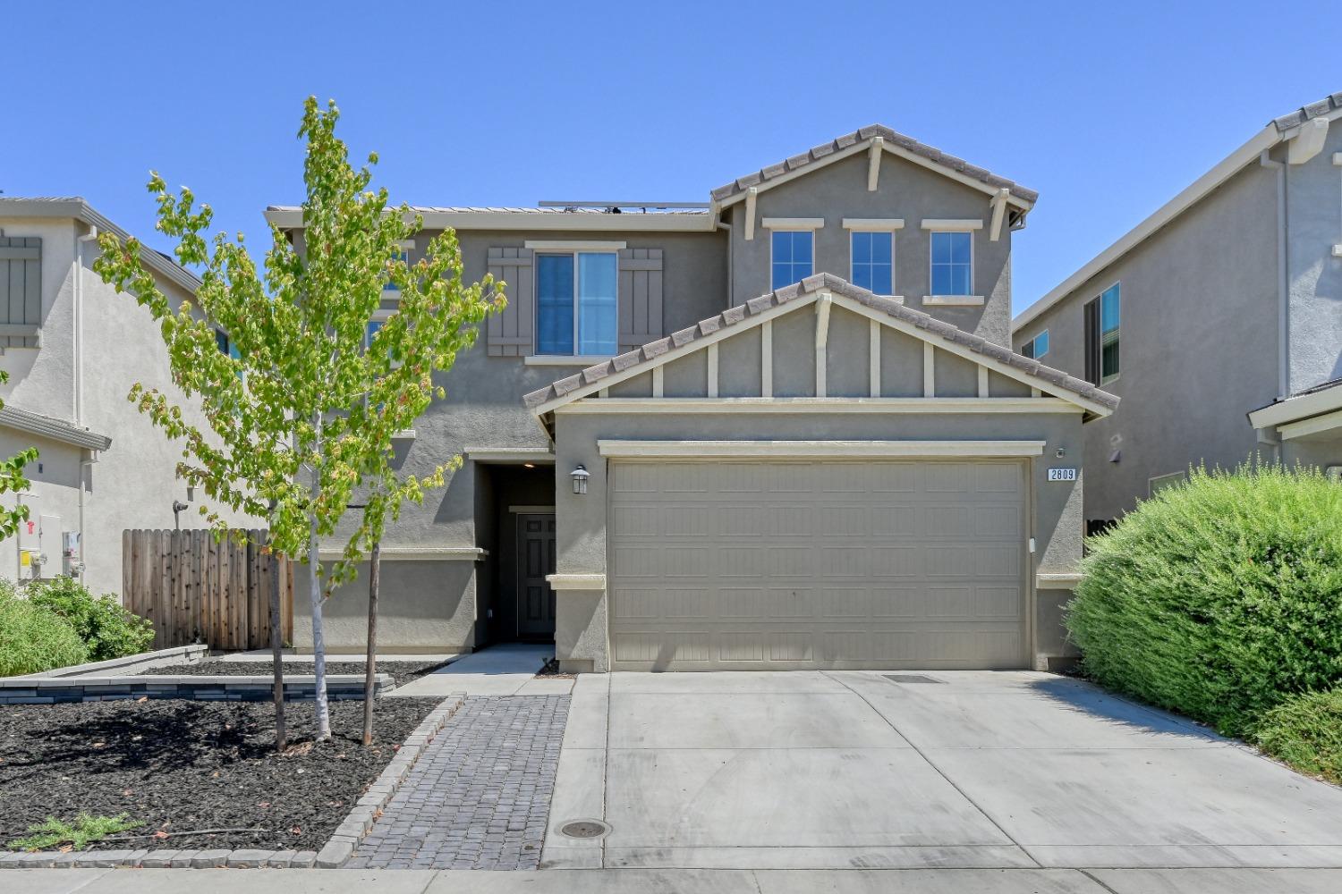 Detail Gallery Image 1 of 1 For 2809 Rainer Way, Antelope,  CA 95843 - 4 Beds | 2/1 Baths