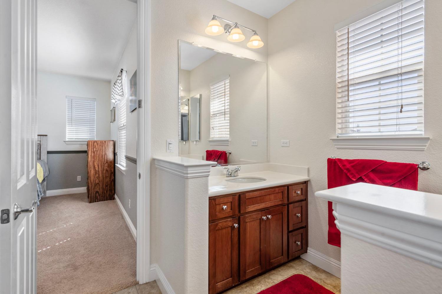 Detail Gallery Image 26 of 47 For 1045 Miel St, Manteca,  CA 95337 - 4 Beds | 3/1 Baths