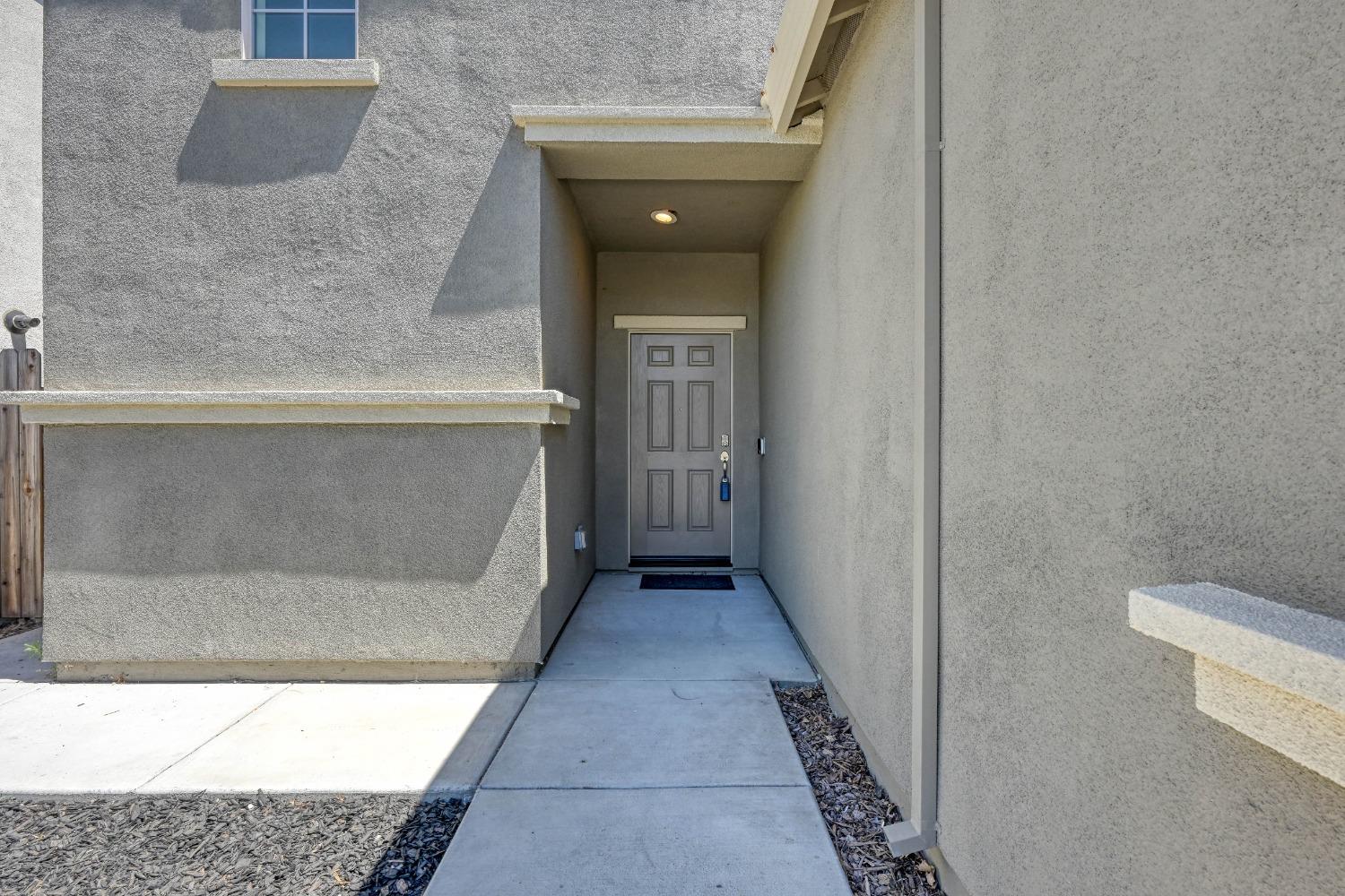 Rainer Way, Antelope, California image 4