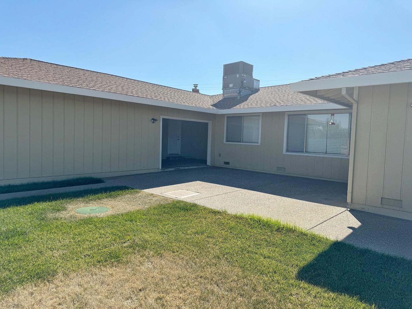 Detail Gallery Image 22 of 29 For 19819 County Road 87b, Esparto,  CA 95627 - 4 Beds | 2/1 Baths