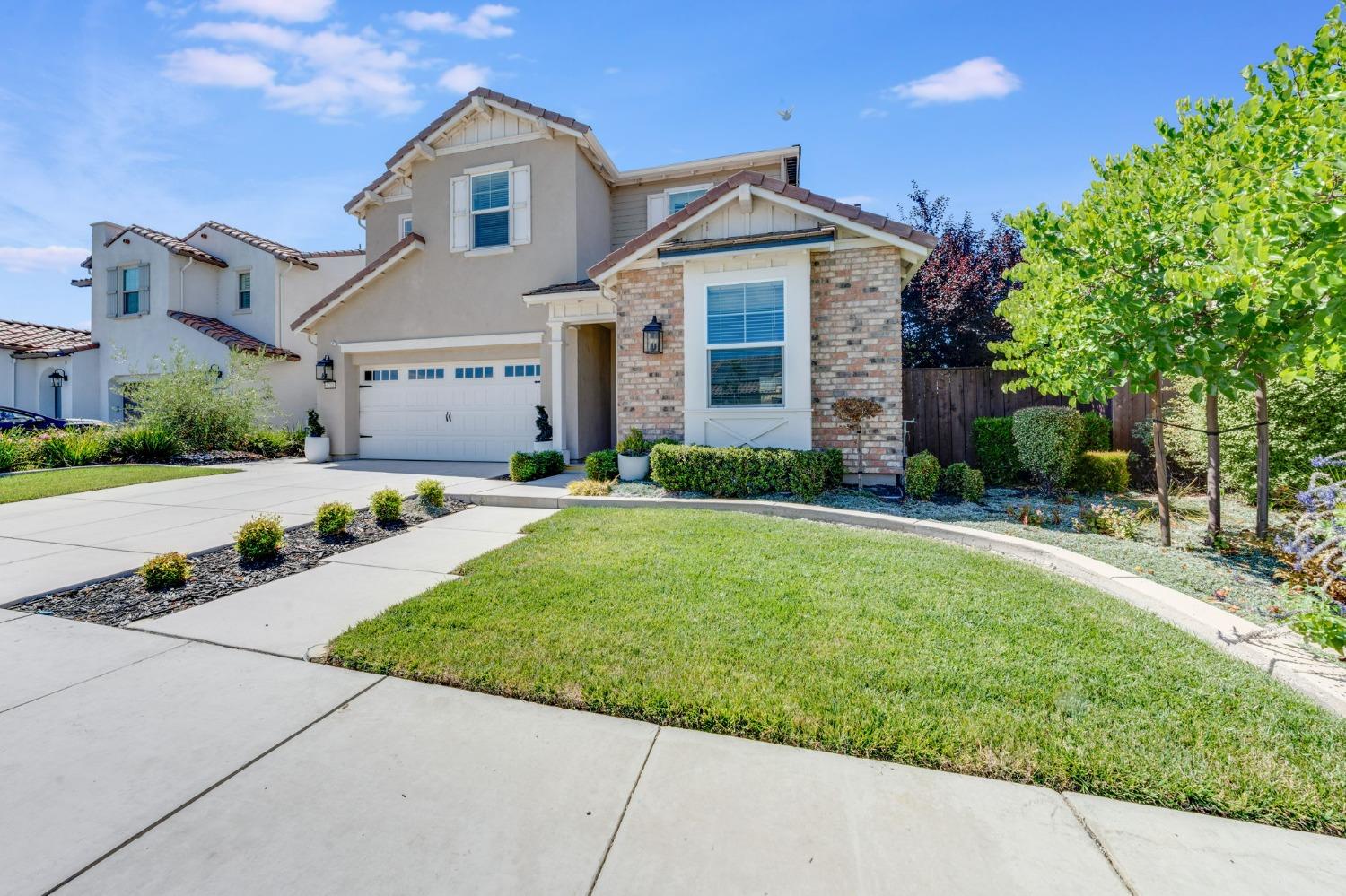 Detail Gallery Image 3 of 47 For 6710 Tailwind Ln, Stockton,  CA 95219 - 4 Beds | 3 Baths