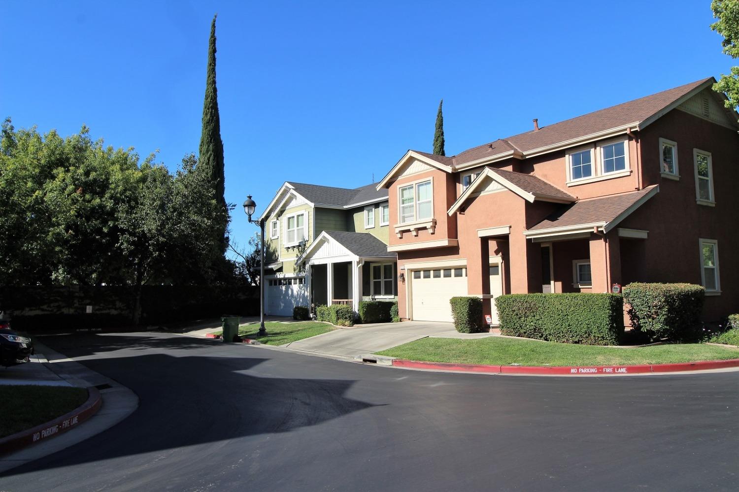 Detail Gallery Image 24 of 34 For 4610 Timber Ct, Stockton,  CA 95210 - 4 Beds | 2/1 Baths