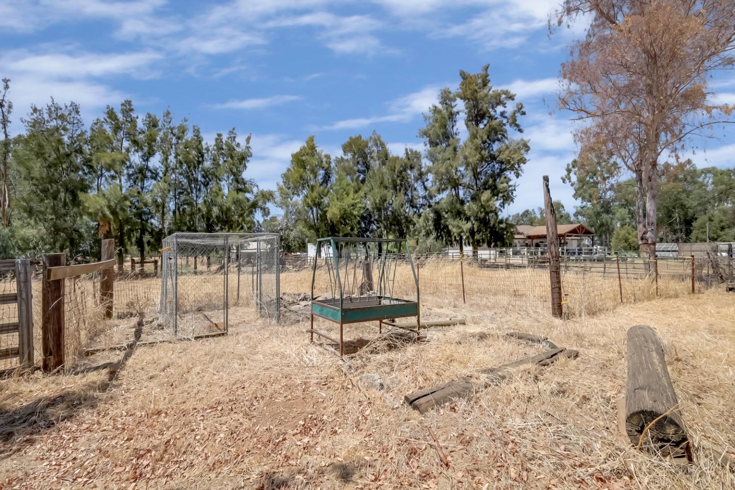 Pacific Avenue, Rio Oso, California image 38