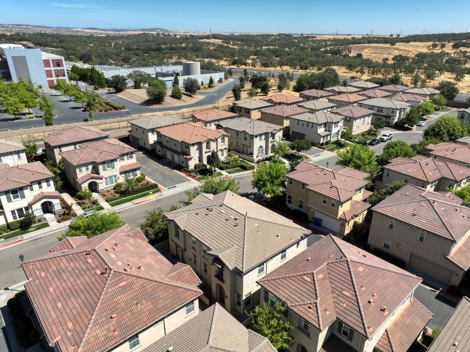 Detail Gallery Image 32 of 38 For 153 Barnhill Dr, Folsom,  CA 95630 - 3 Beds | 2/1 Baths