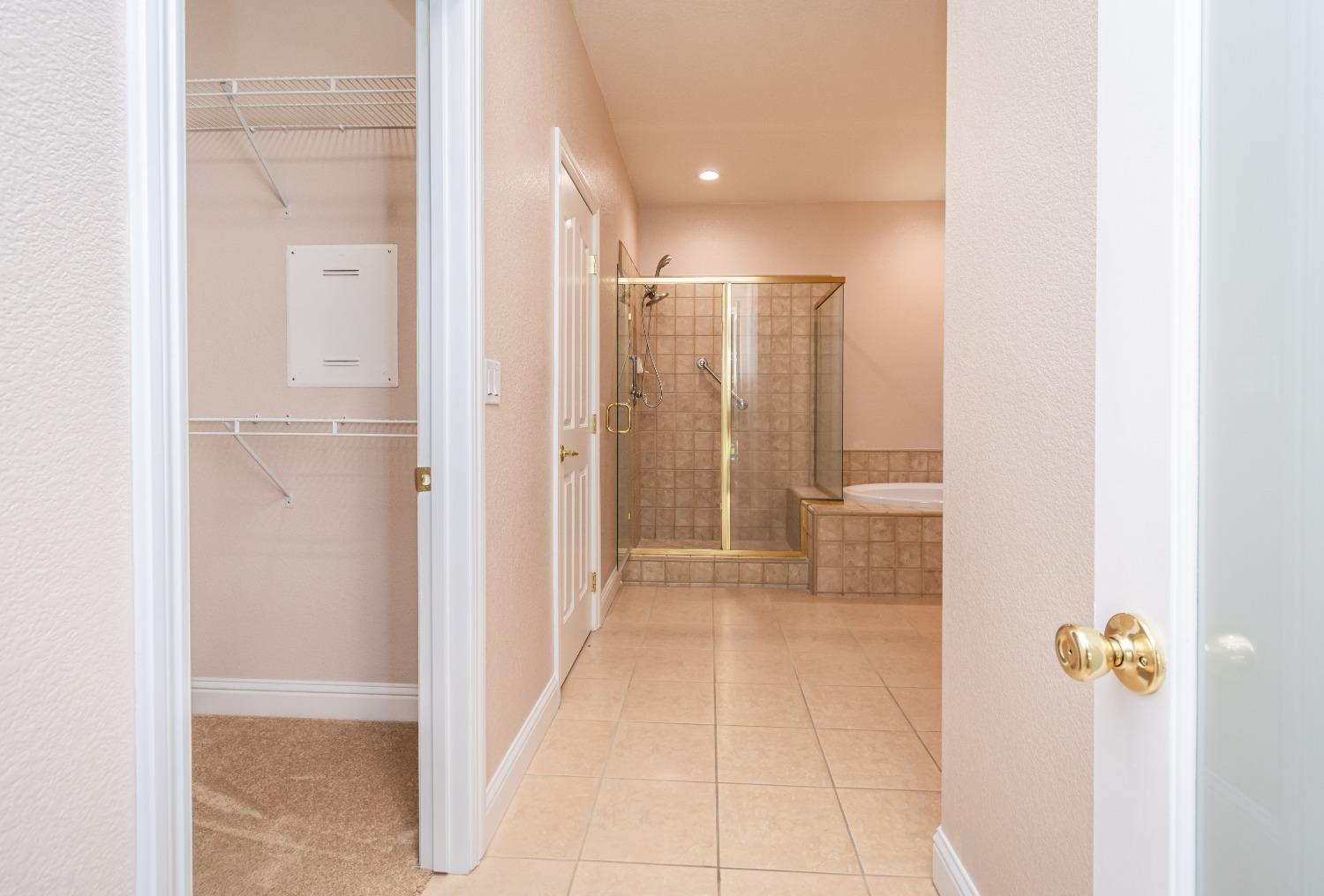 Detail Gallery Image 29 of 52 For 1641 Baines Ave, Sacramento,  CA 95835 - 4 Beds | 3/1 Baths