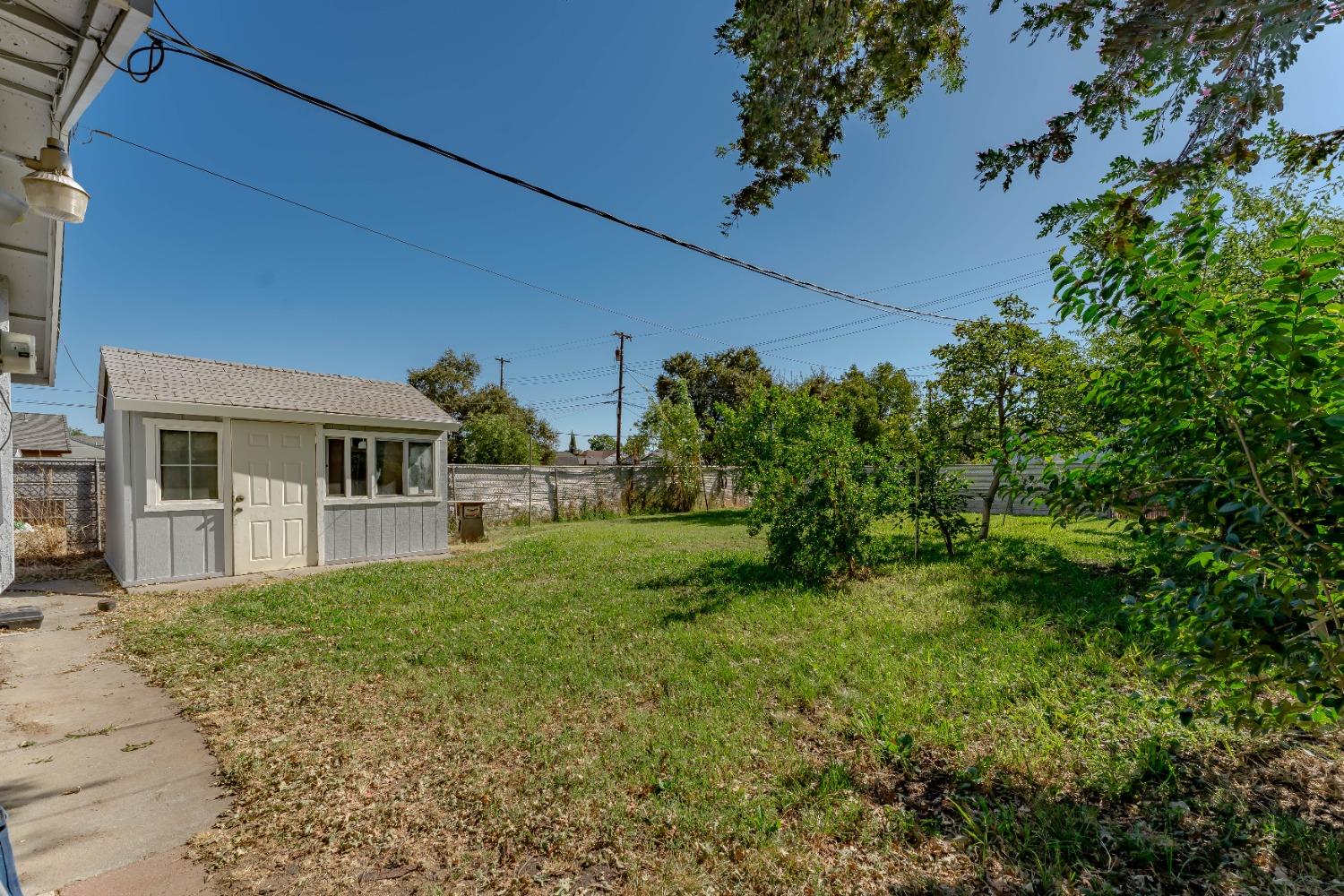 Detail Gallery Image 22 of 26 For 3604 Willow St, Sacramento,  CA 95838 - 3 Beds | 2 Baths