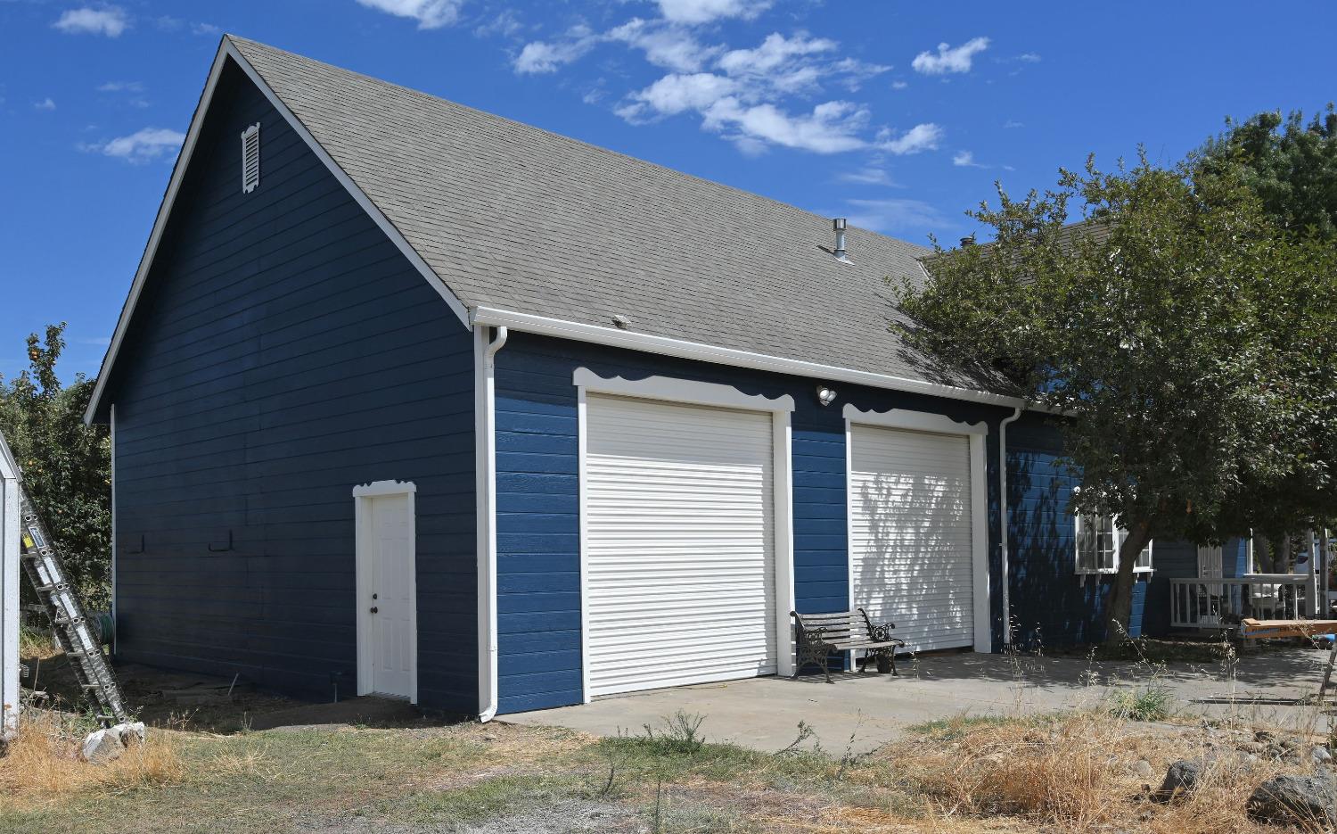 Detail Gallery Image 8 of 76 For 13247 Vineyard Rd, Waterford,  CA 95386 - 5 Beds | 4 Baths