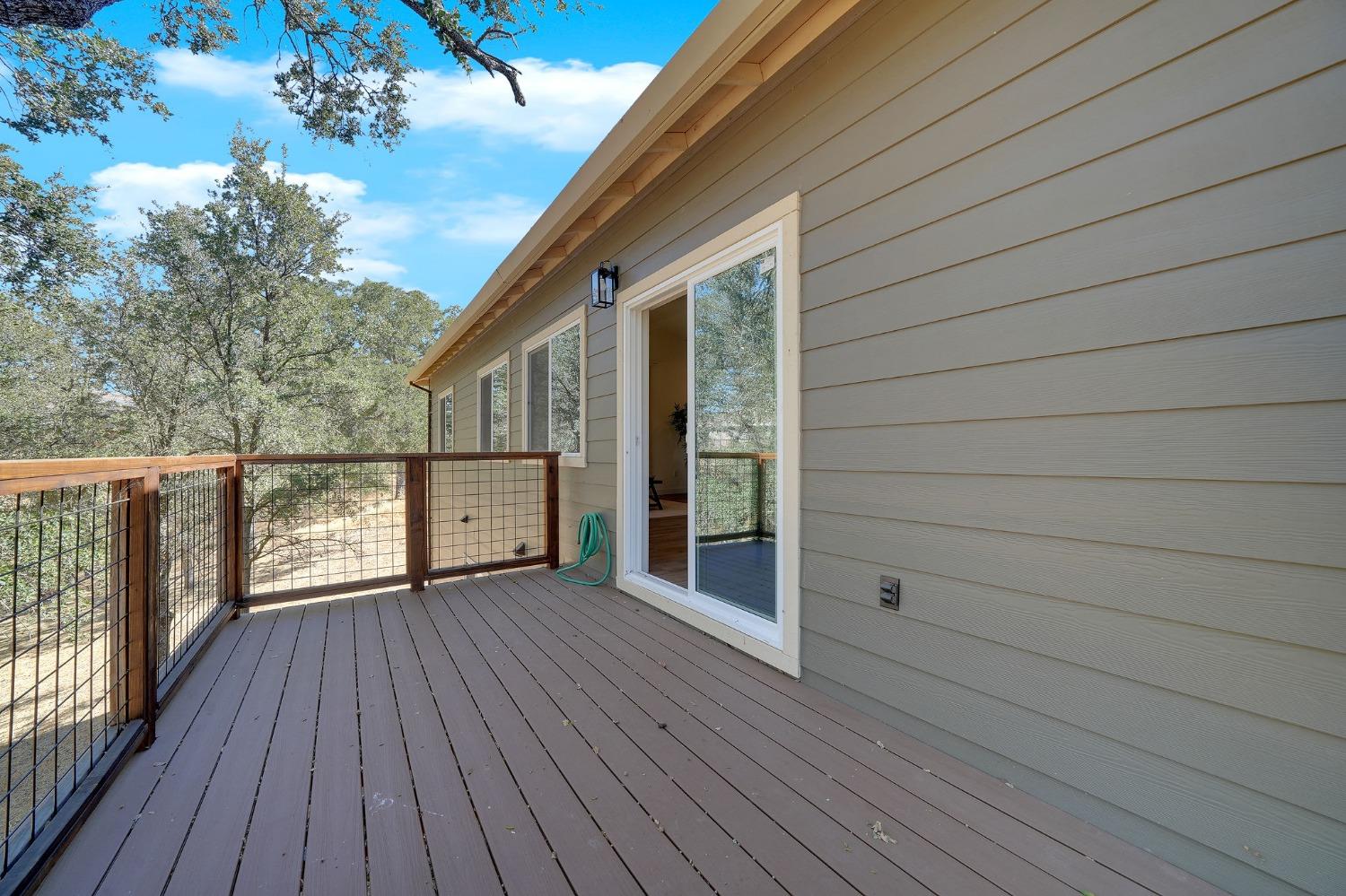 Detail Gallery Image 9 of 42 For 488 Woodgate Rd, Valley Springs,  CA 95252 - 4 Beds | 3/1 Baths