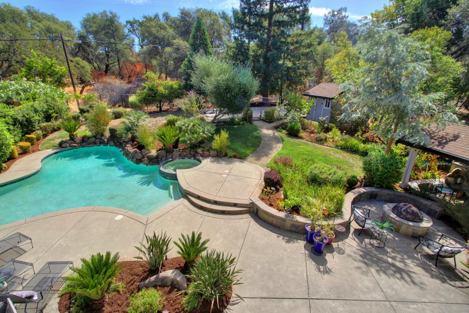 Detail Gallery Image 28 of 82 For 8281 E Hidden Lakes Dr, Granite Bay,  CA 95746 - 5 Beds | 3/1 Baths