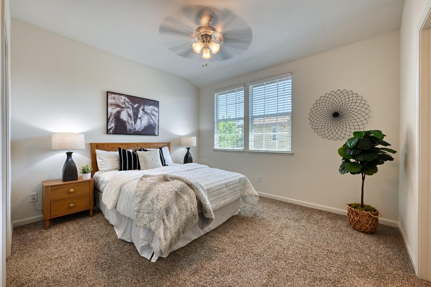 Detail Gallery Image 21 of 38 For 153 Barnhill Dr, Folsom,  CA 95630 - 3 Beds | 2/1 Baths