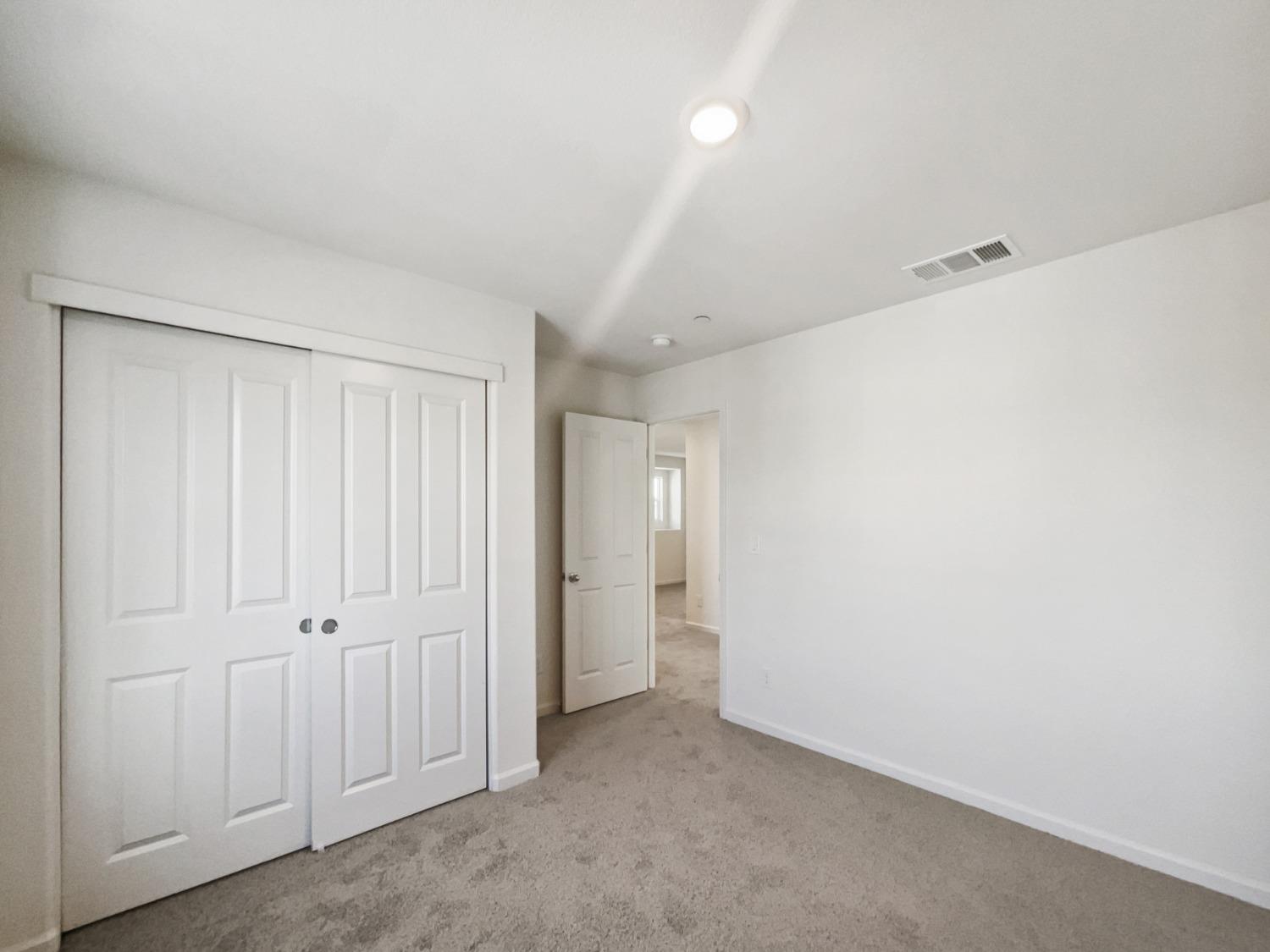 Detail Gallery Image 32 of 37 For 3742 Roseparke Way, Sacramento,  CA 95834 - 4 Beds | 2/1 Baths