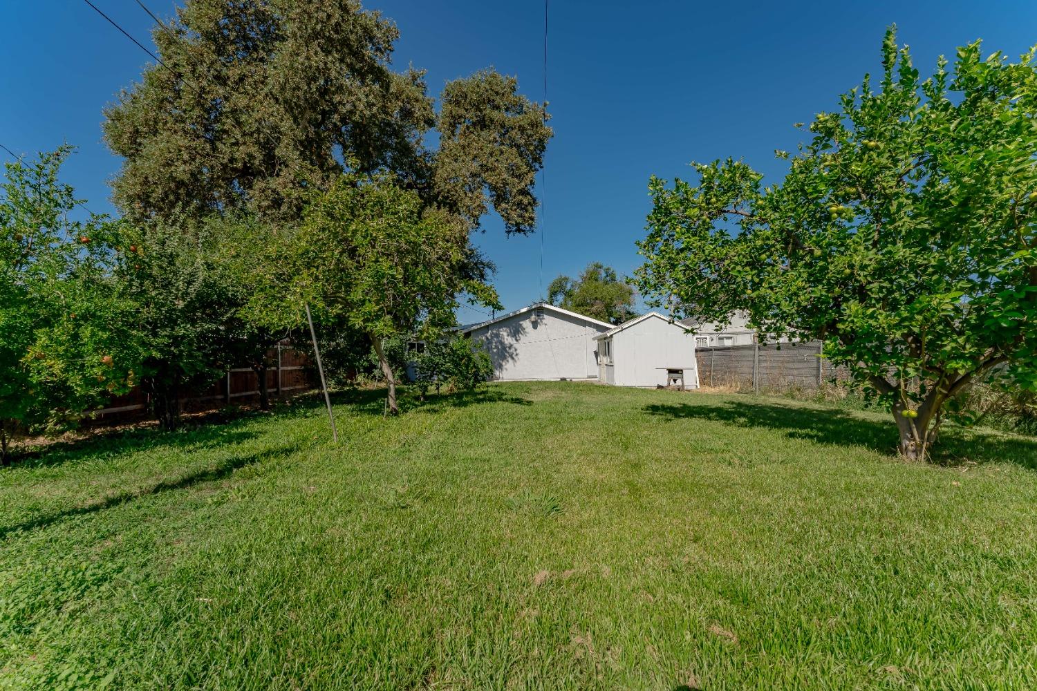 Detail Gallery Image 24 of 26 For 3604 Willow St, Sacramento,  CA 95838 - 3 Beds | 2 Baths