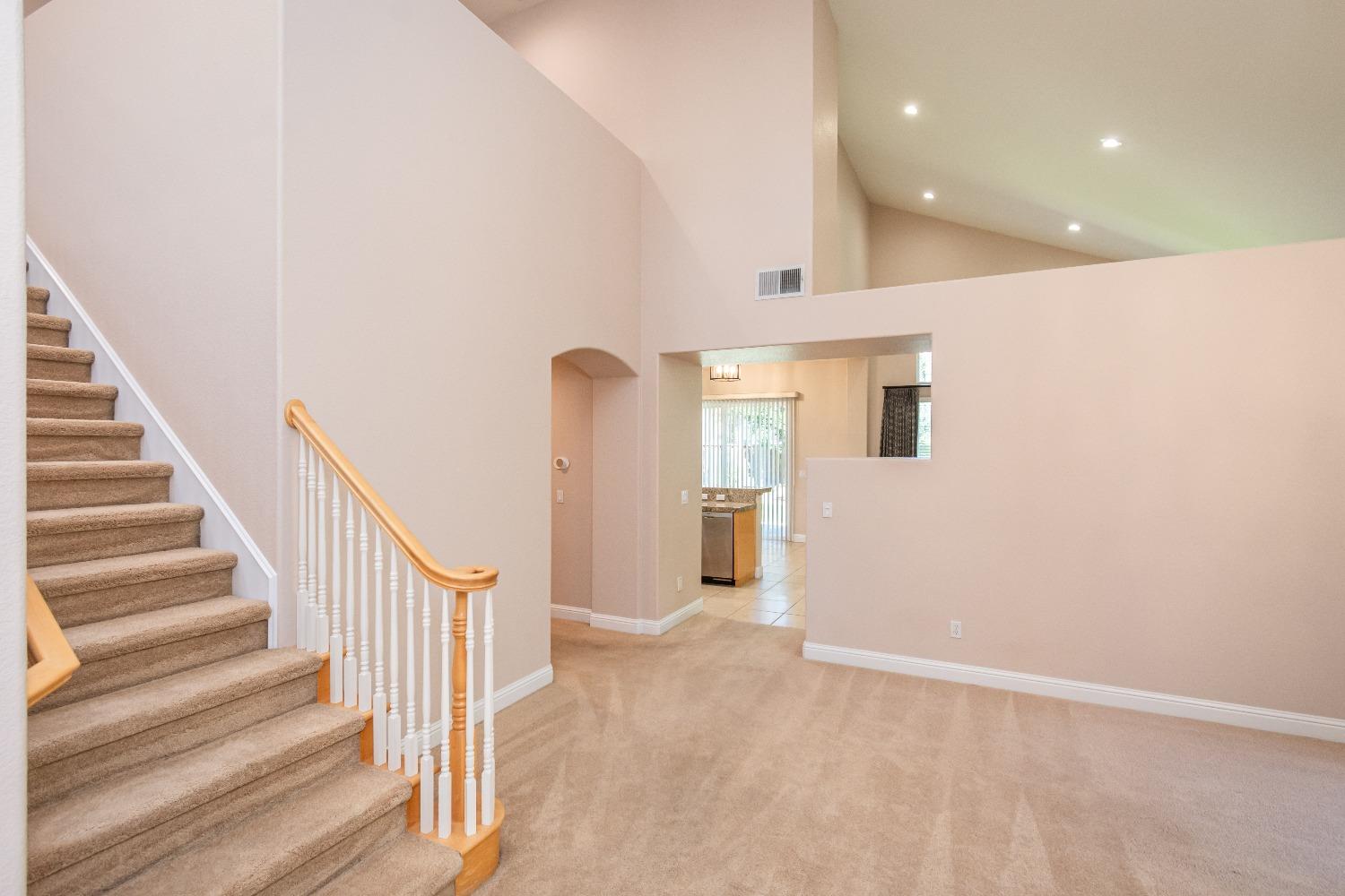 Detail Gallery Image 22 of 52 For 1641 Baines Ave, Sacramento,  CA 95835 - 4 Beds | 3/1 Baths