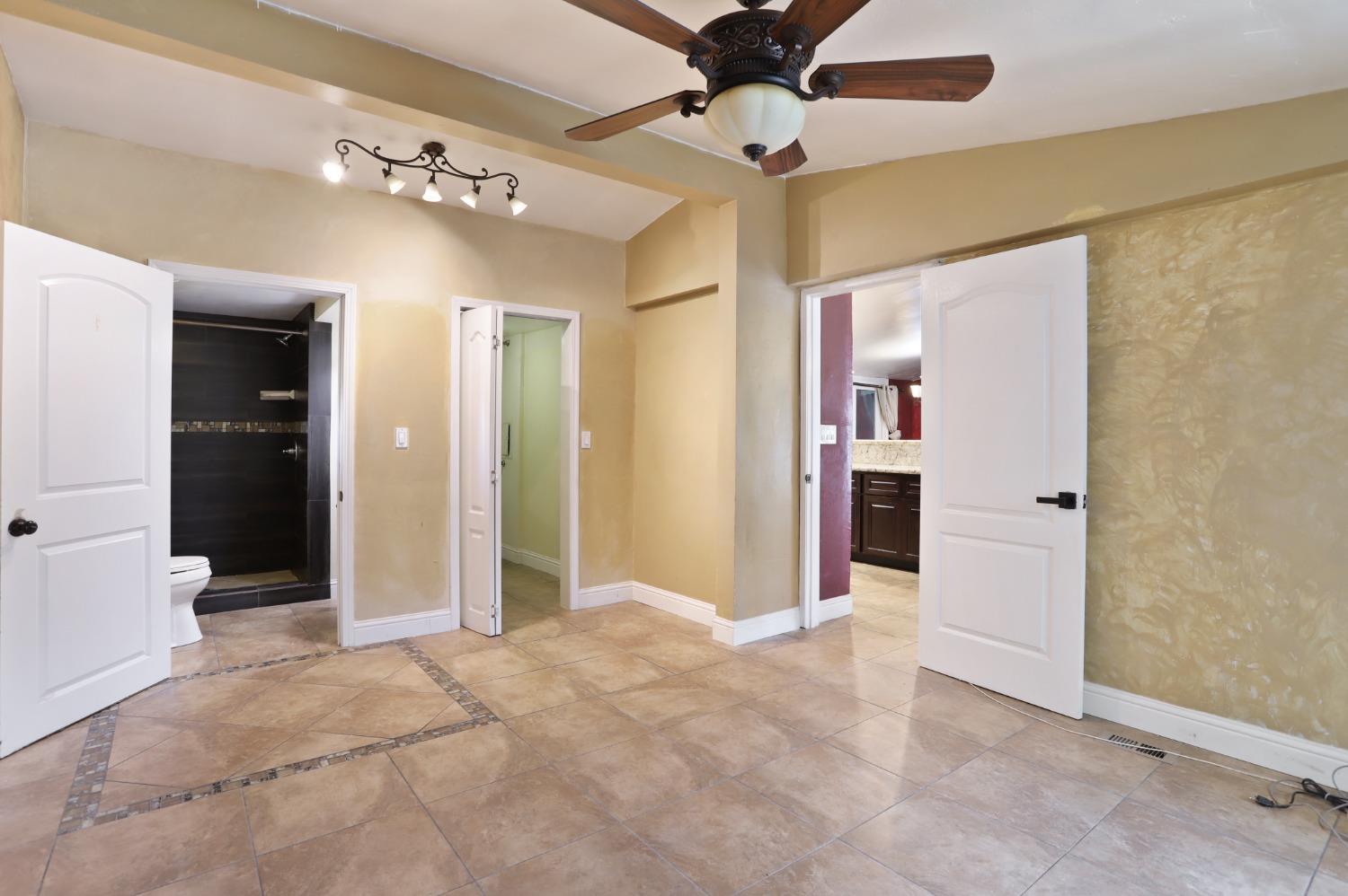 Detail Gallery Image 13 of 35 For 11550 S Harlan Rd 14, Lathrop,  CA 95330 - 3 Beds | 2/1 Baths