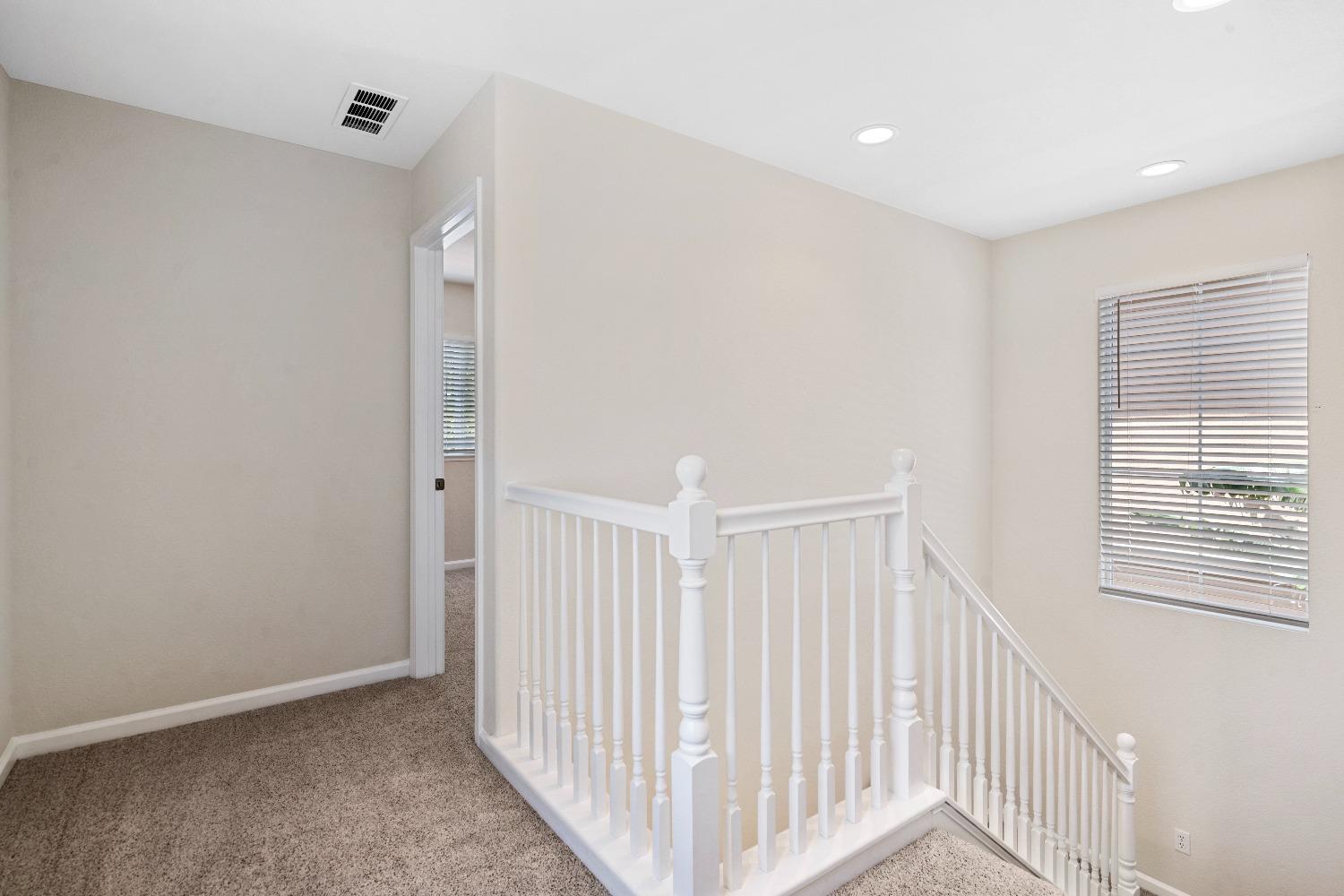 Detail Gallery Image 33 of 59 For 182 W Invitar Ln, Mountain House,  CA 95391 - 4 Beds | 2/1 Baths