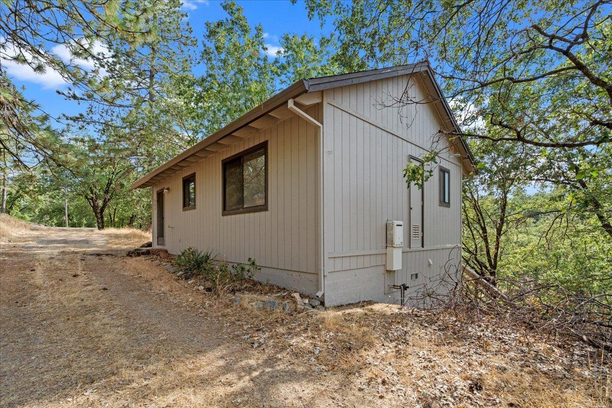 Detail Gallery Image 82 of 99 For 300 Larsen Ln, Applegate,  CA 95703 - 6 Beds | 3 Baths