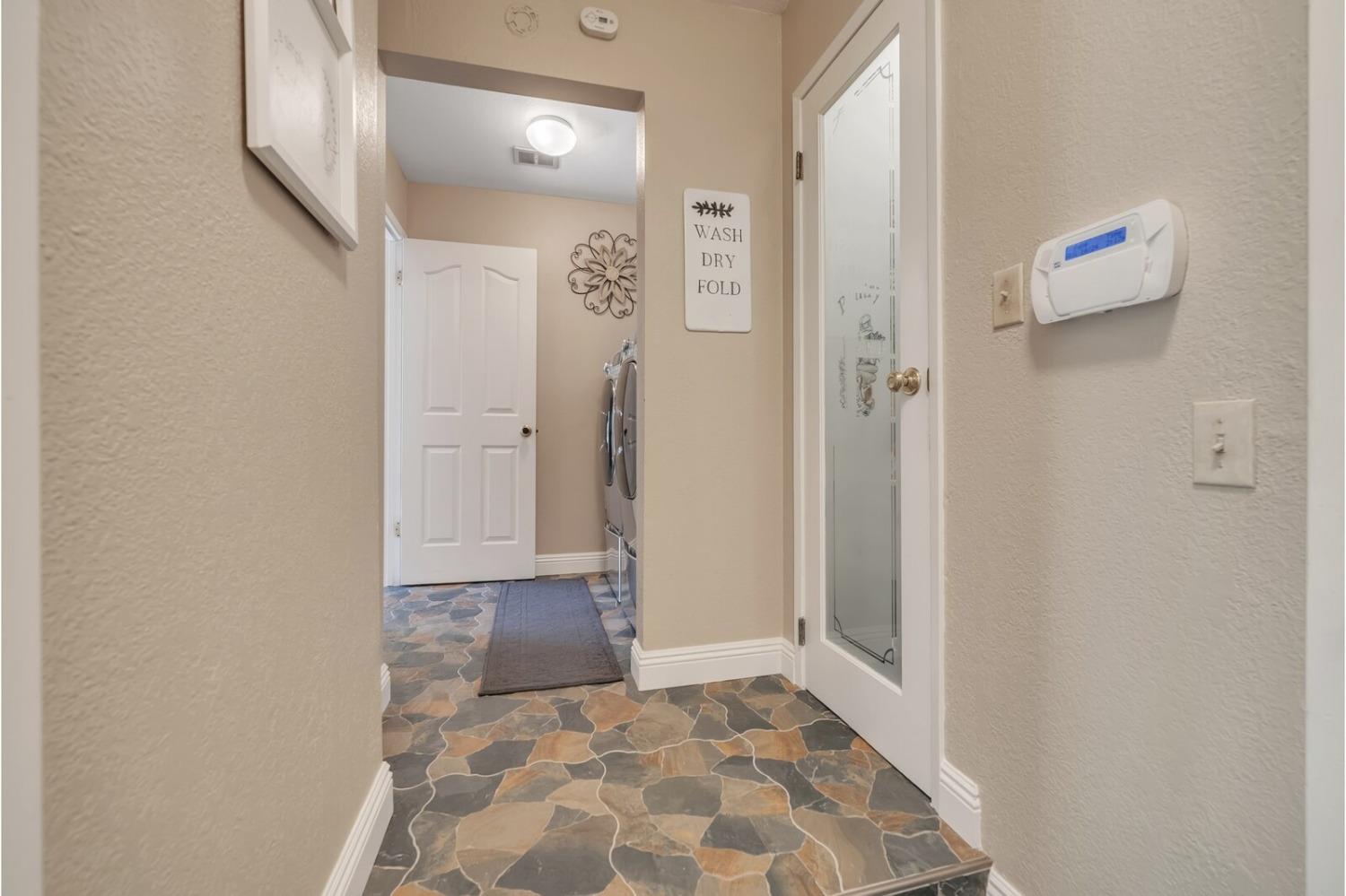 Detail Gallery Image 15 of 49 For 6675 Vireo Way, Granite Bay,  CA 95746 - 4 Beds | 2/1 Baths