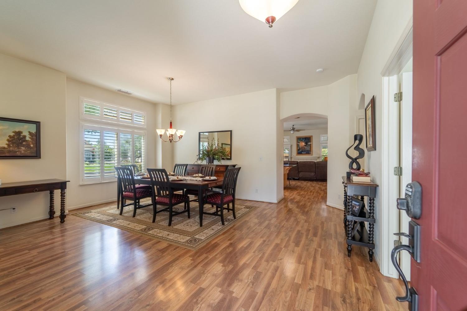 Detail Gallery Image 9 of 38 For 2849 Doral Way, Turlock,  CA 95382 - 4 Beds | 2 Baths