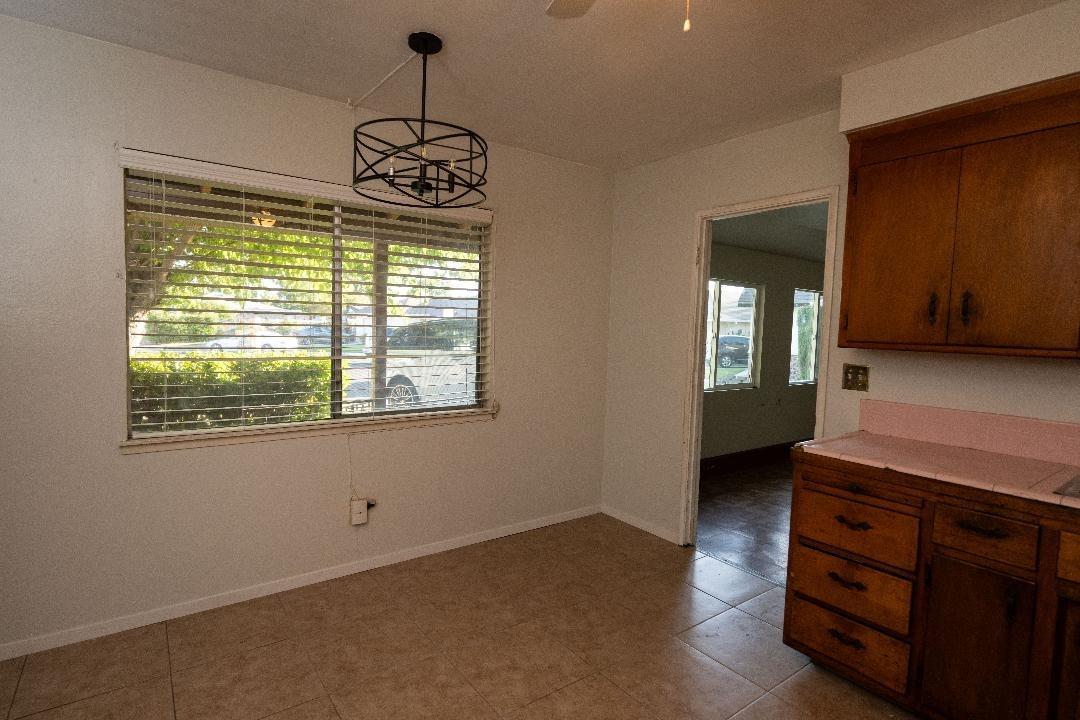 Detail Gallery Image 5 of 18 For 3374 Swaim Ct, Sacramento,  CA 95838 - 4 Beds | 1/1 Baths