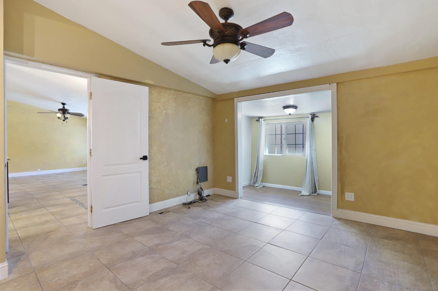 Detail Gallery Image 14 of 35 For 11550 S Harlan Rd 14, Lathrop,  CA 95330 - 3 Beds | 2/1 Baths