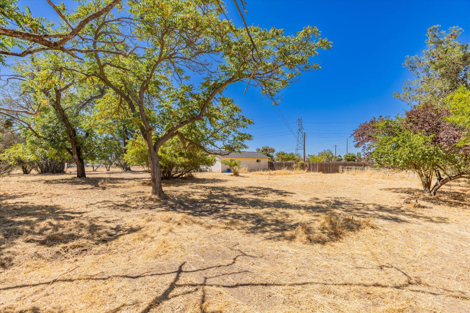 Marysville Boulevard, Rio Linda, California image 17