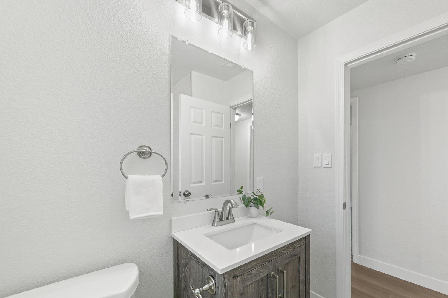 Detail Gallery Image 44 of 50 For 4335 42nd St, Sacramento,  CA 95820 - 4 Beds | 2 Baths