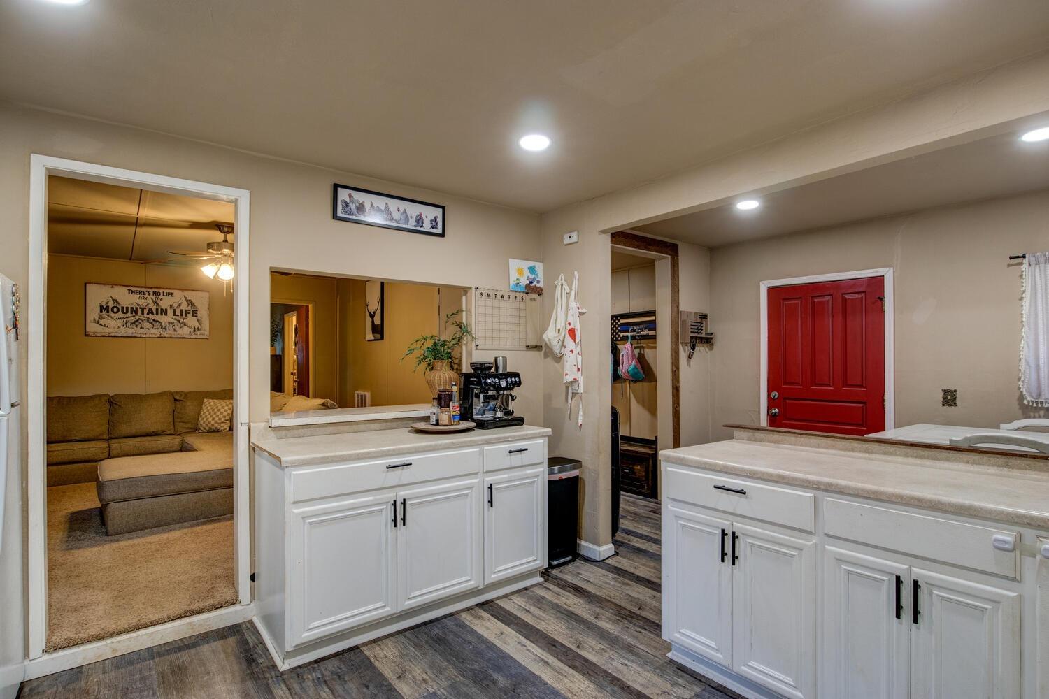 Detail Gallery Image 12 of 35 For 2680 Liberty Hill Rd, Mokelumne Hill,  CA 95245 - 2 Beds | 2 Baths