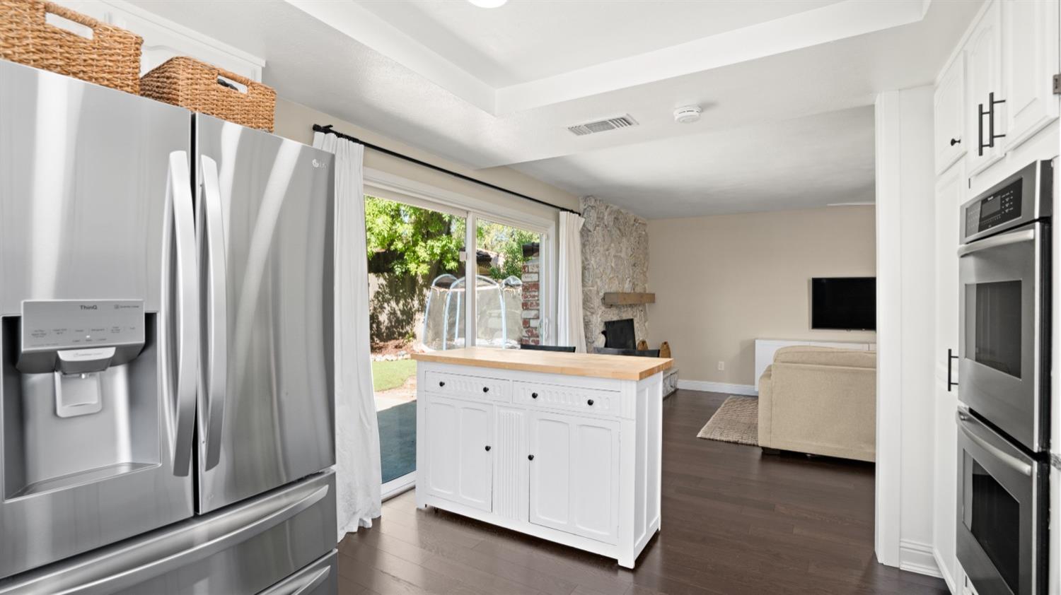 Detail Gallery Image 21 of 45 For 1307 Mossbrook Ct, Roseville,  CA 95661 - 3 Beds | 2 Baths