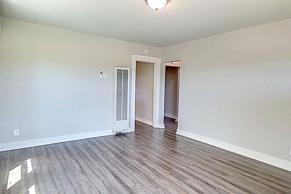 Detail Gallery Image 7 of 26 For 4220 Attawa Ave, Sacramento,  CA 95822 - 2 Beds | 1 Baths