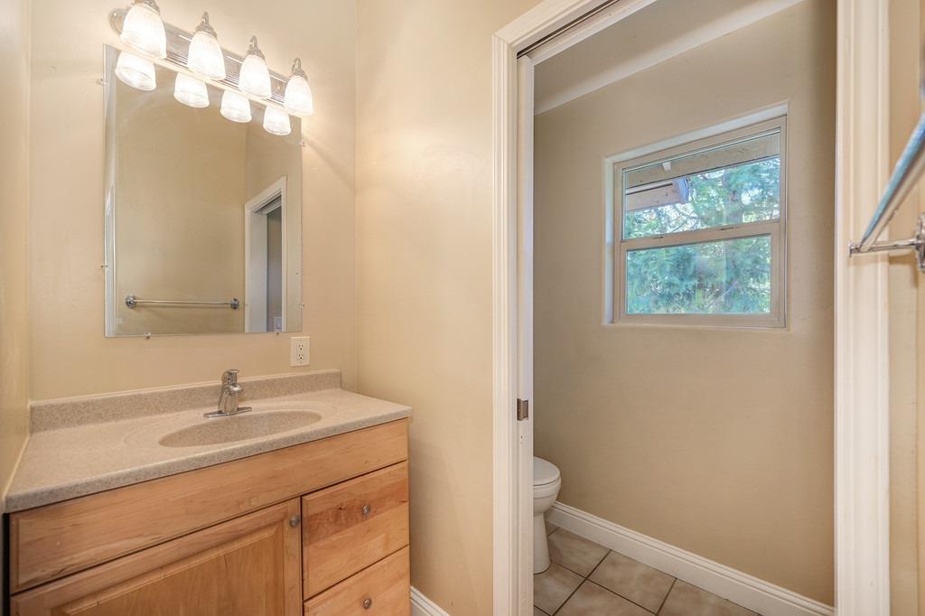 Detail Gallery Image 29 of 45 For 4387 Moss Ln, Camino,  CA 95709 - 5 Beds | 4 Baths