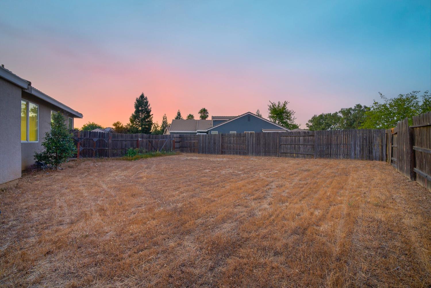 Union Pacific Court, Rio Linda, California image 35