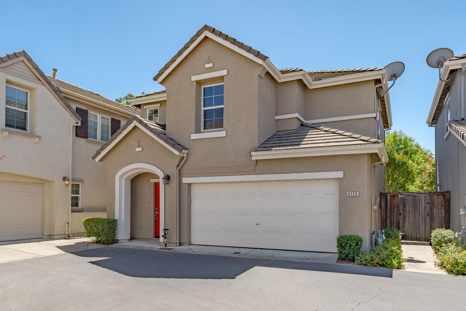 Detail Gallery Image 1 of 1 For 8324 Cortina Cir #4,  Roseville,  CA 95678 - 2 Beds | 2/1 Baths