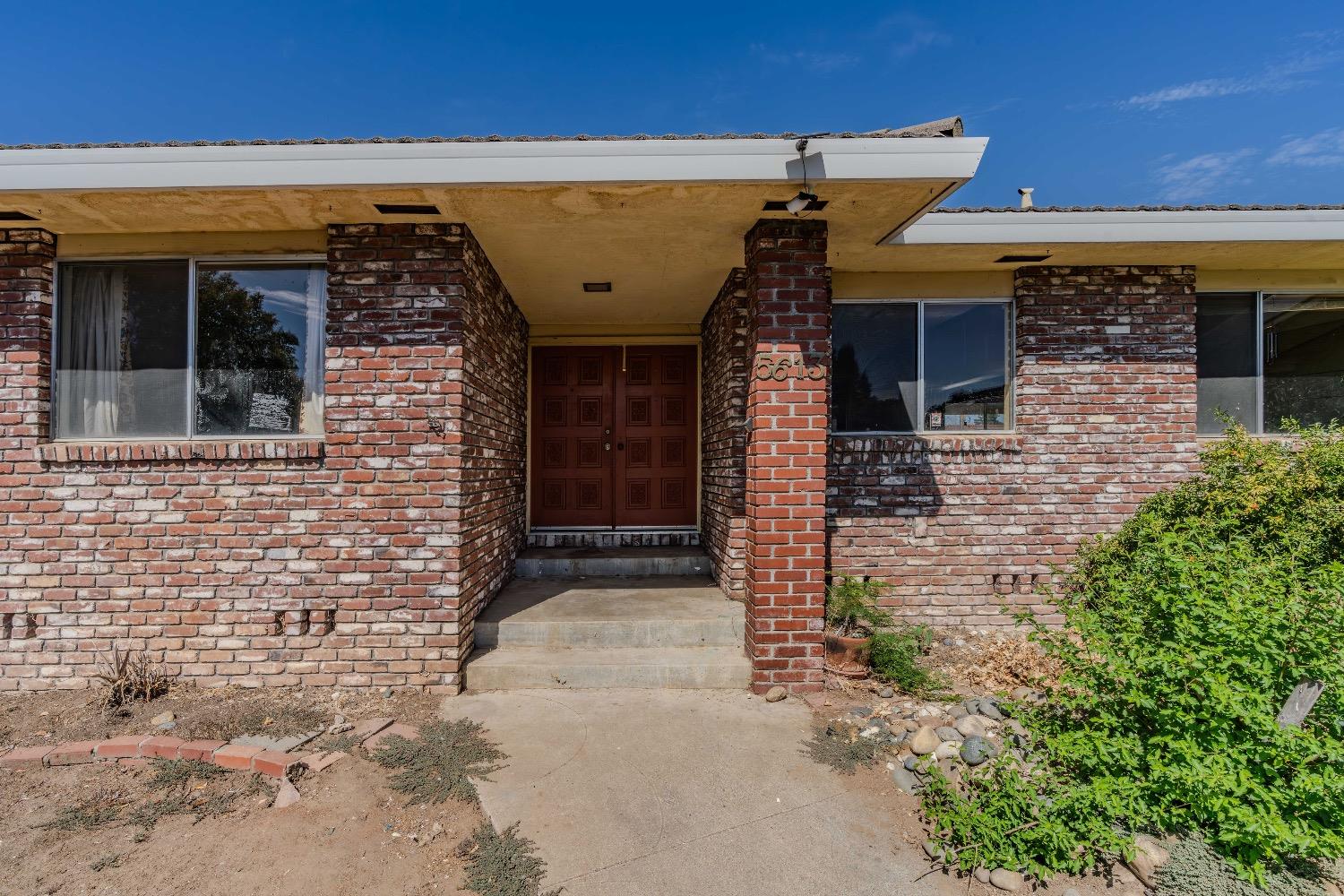 Detail Gallery Image 2 of 68 For 5613 Fritzi Ct, Fair Oaks,  CA 95628 - 4 Beds | 2/1 Baths