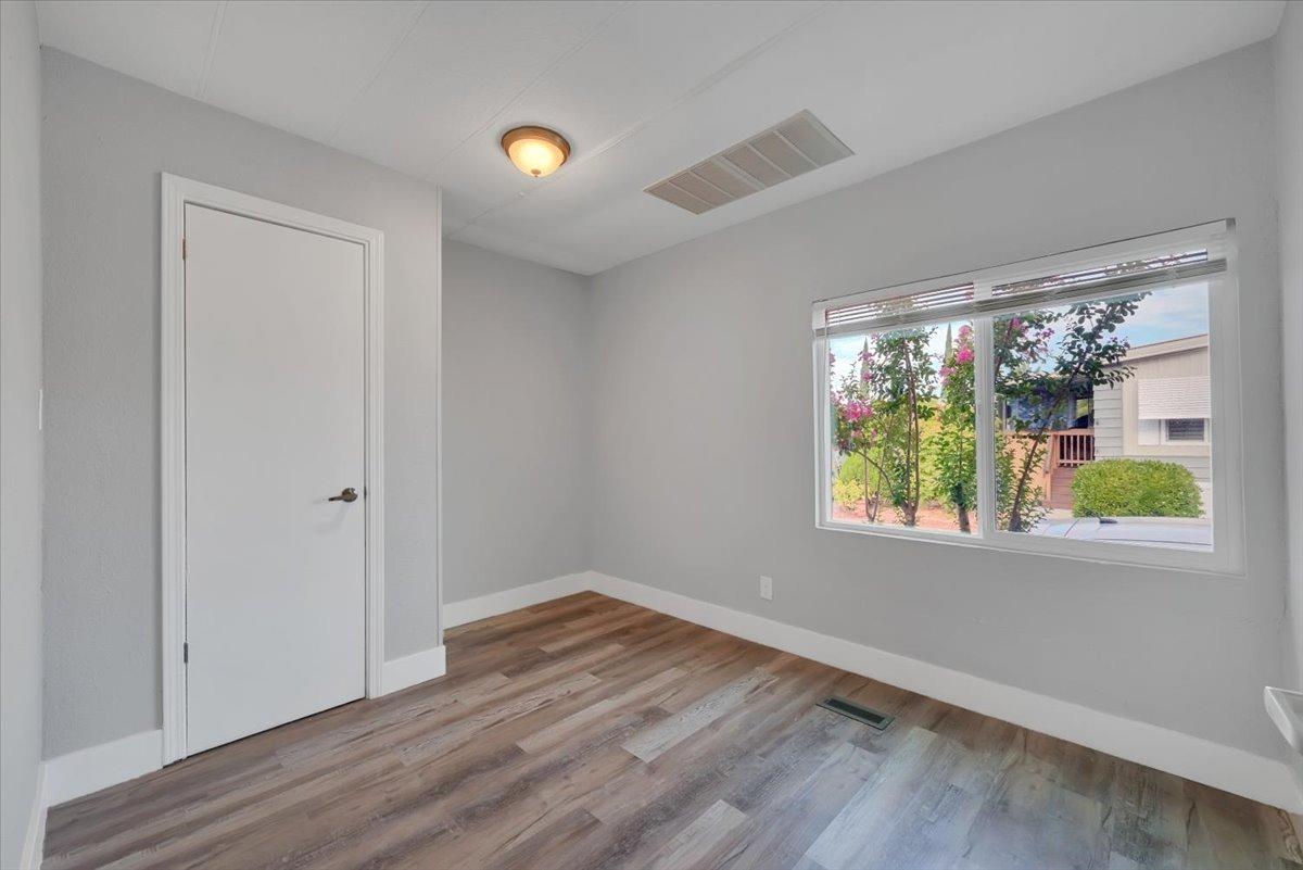 Detail Gallery Image 21 of 27 For 7424 Sylmar Ln 213, Sacramento,  CA 95842 - 3 Beds | 2 Baths