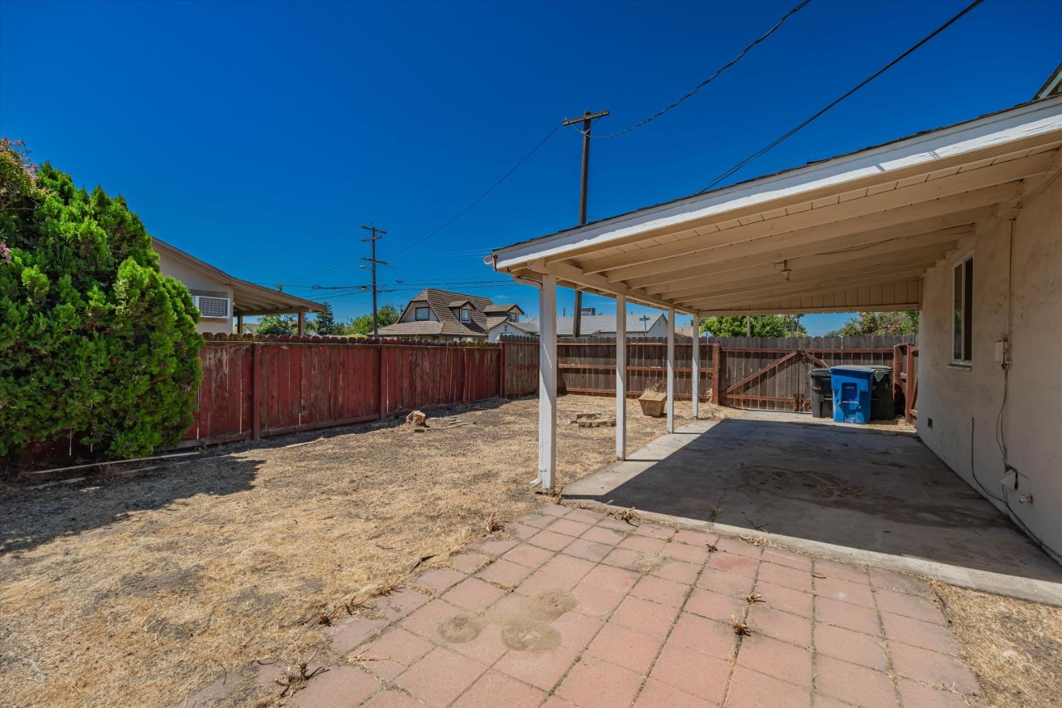 Detail Gallery Image 29 of 33 For 306 Veach, Manteca,  CA 95337 - 3 Beds | 1/2 Baths