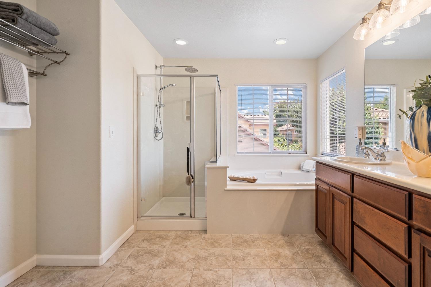 Detail Gallery Image 45 of 59 For 182 W Invitar Ln, Mountain House,  CA 95391 - 4 Beds | 2/1 Baths