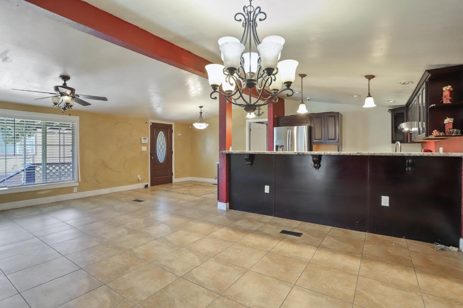 Detail Gallery Image 9 of 35 For 11550 S Harlan Rd 14, Lathrop,  CA 95330 - 3 Beds | 2/1 Baths