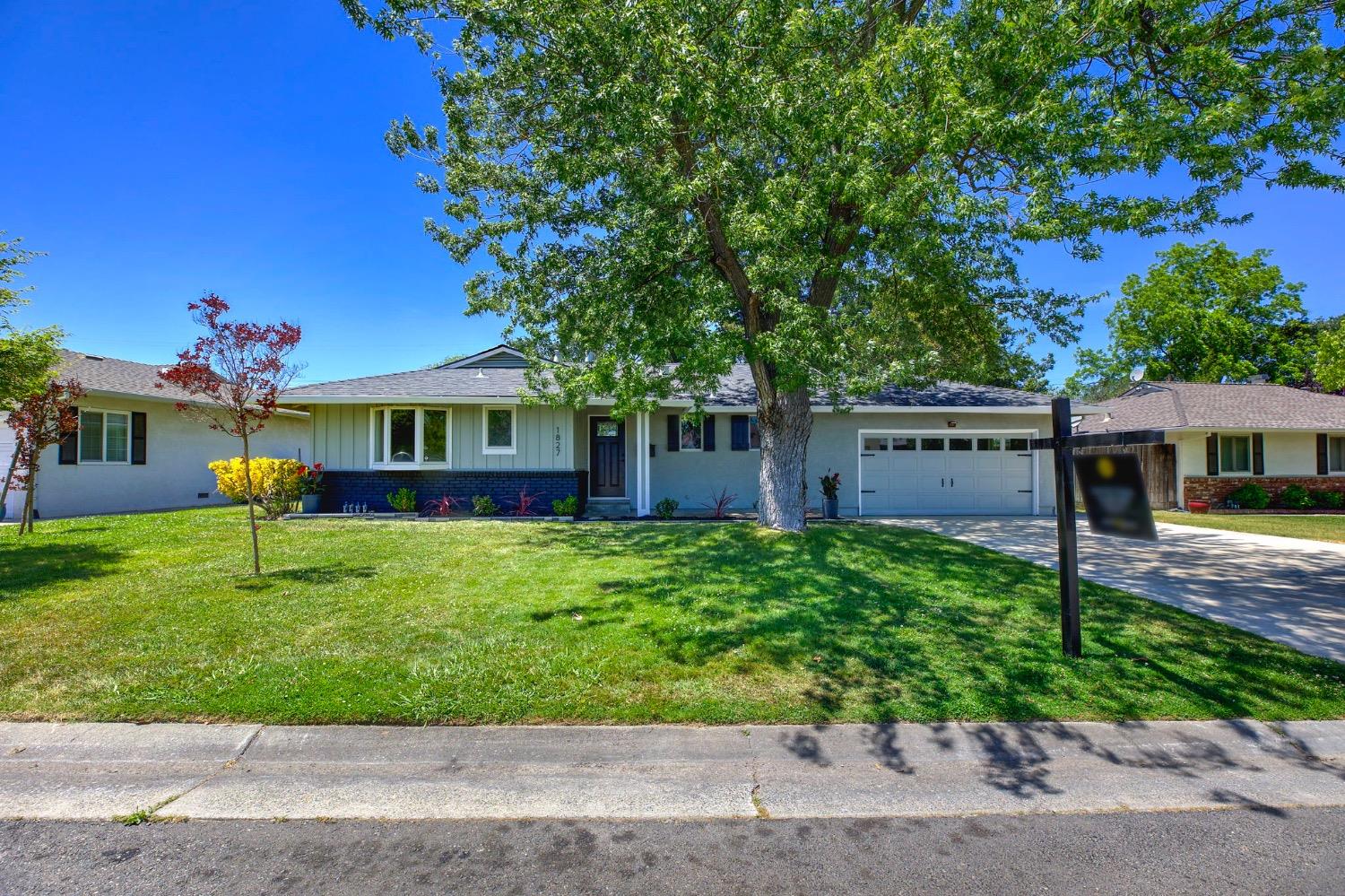 Detail Gallery Image 2 of 47 For 1827 Ceres Way, Sacramento,  CA 95864 - 4 Beds | 3 Baths