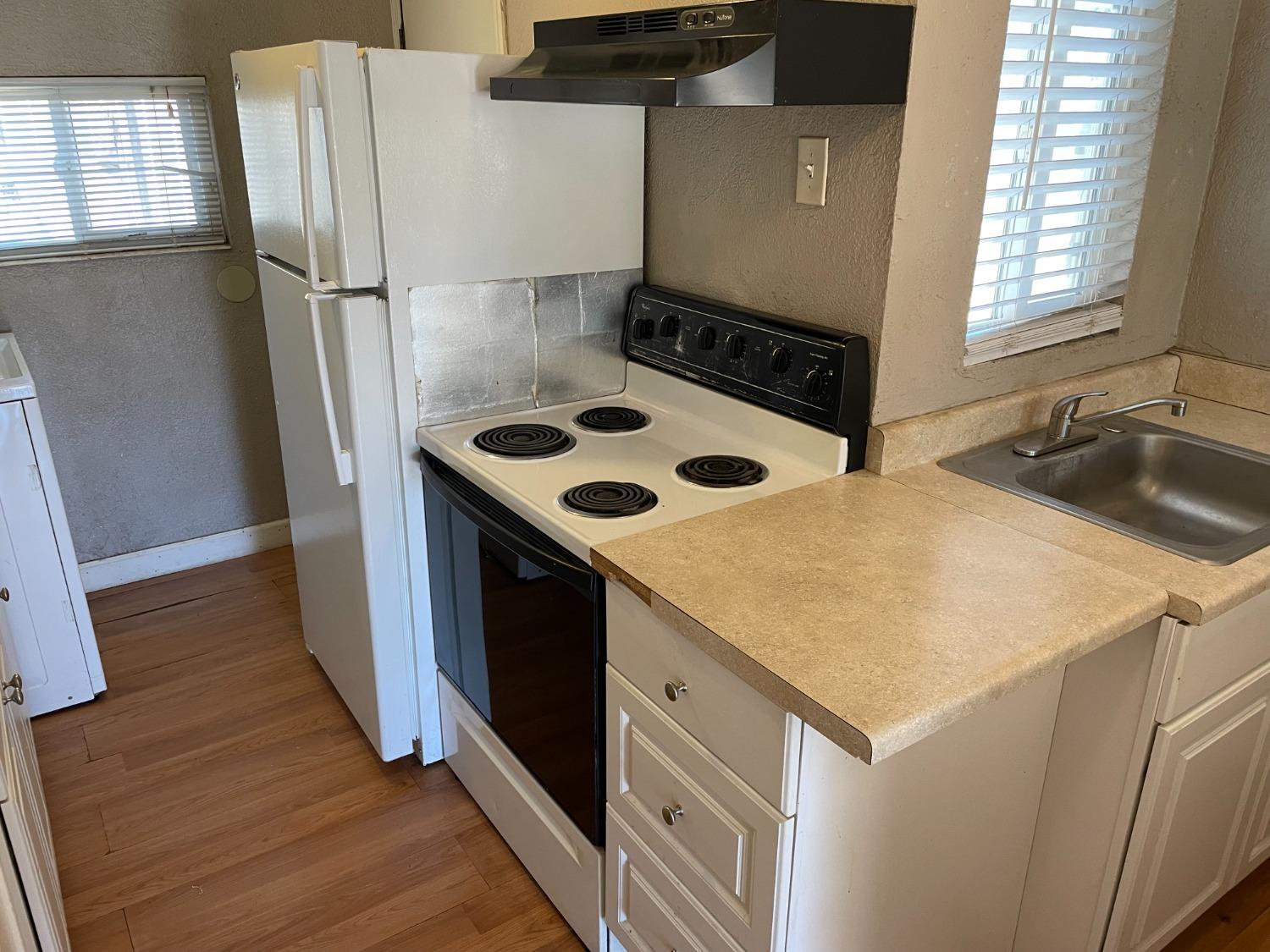 817 Spencer Avenue, Modesto, California image 4