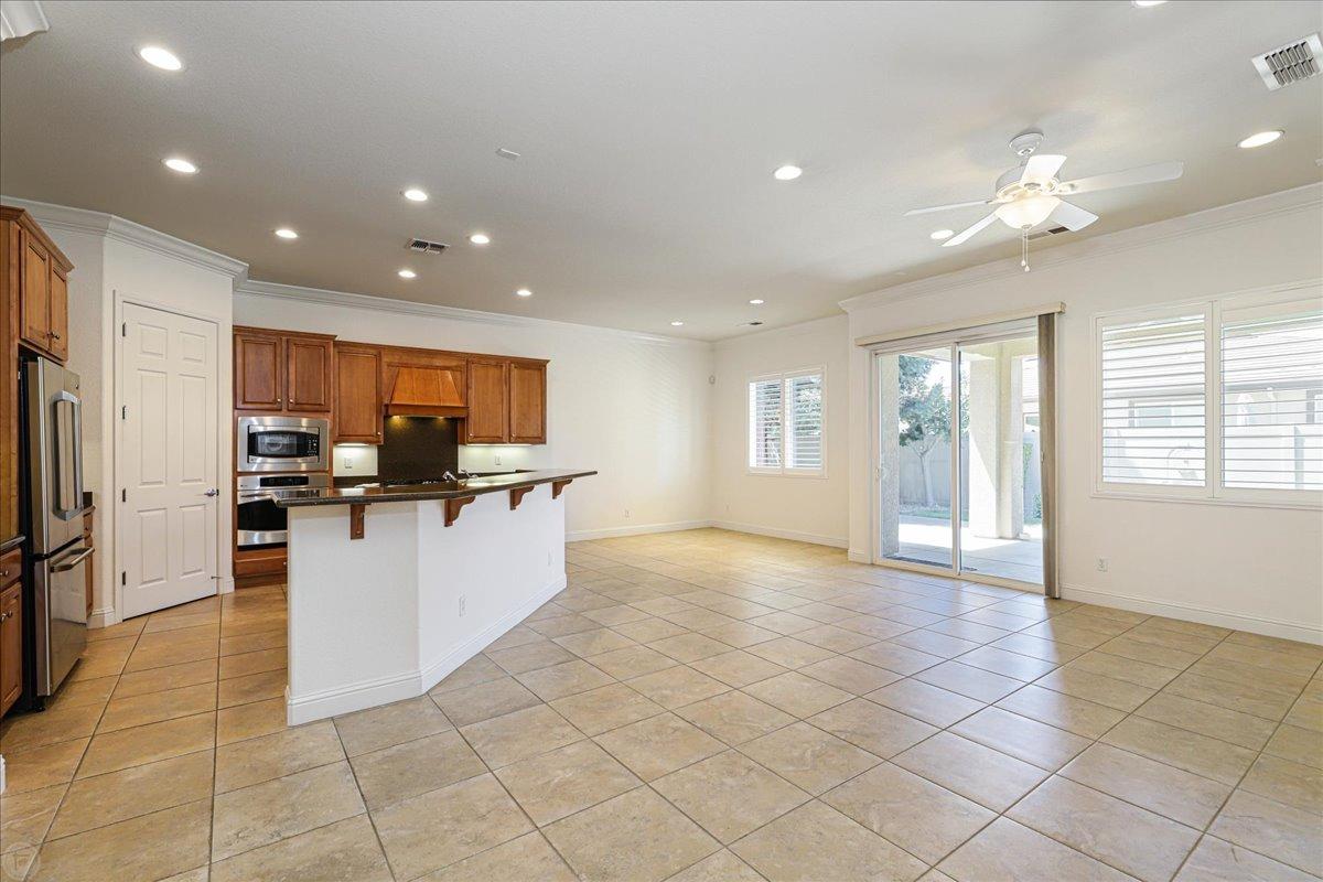 Detail Gallery Image 17 of 99 For 2451 Belle Glade Ln, Manteca,  CA 95336 - 2 Beds | 2/1 Baths