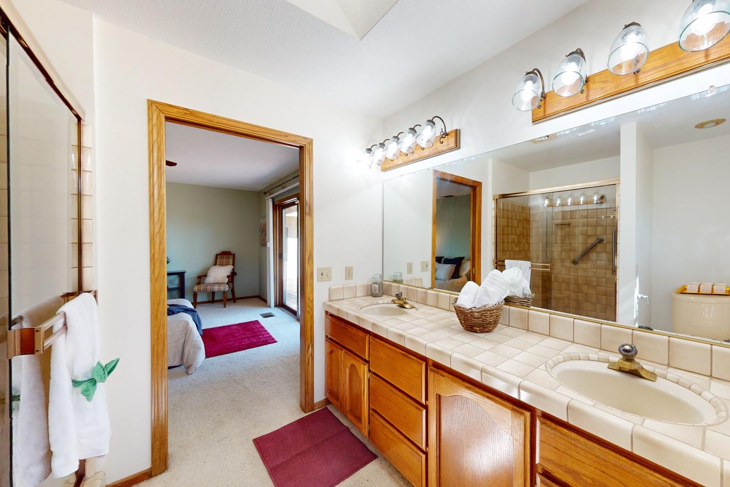 Detail Gallery Image 31 of 69 For 13710 Oakknoll Ct, Penn Valley,  CA 95946 - 3 Beds | 2/1 Baths