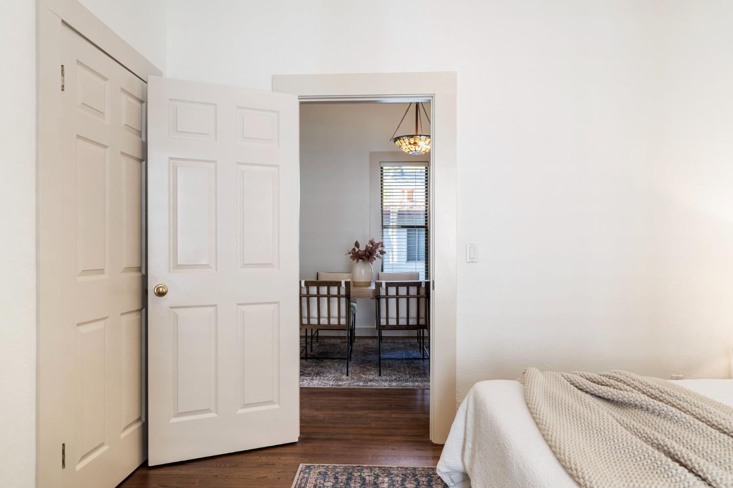 Detail Gallery Image 30 of 33 For 2414 G St, Sacramento,  CA 95816 - 2 Beds | 1 Baths